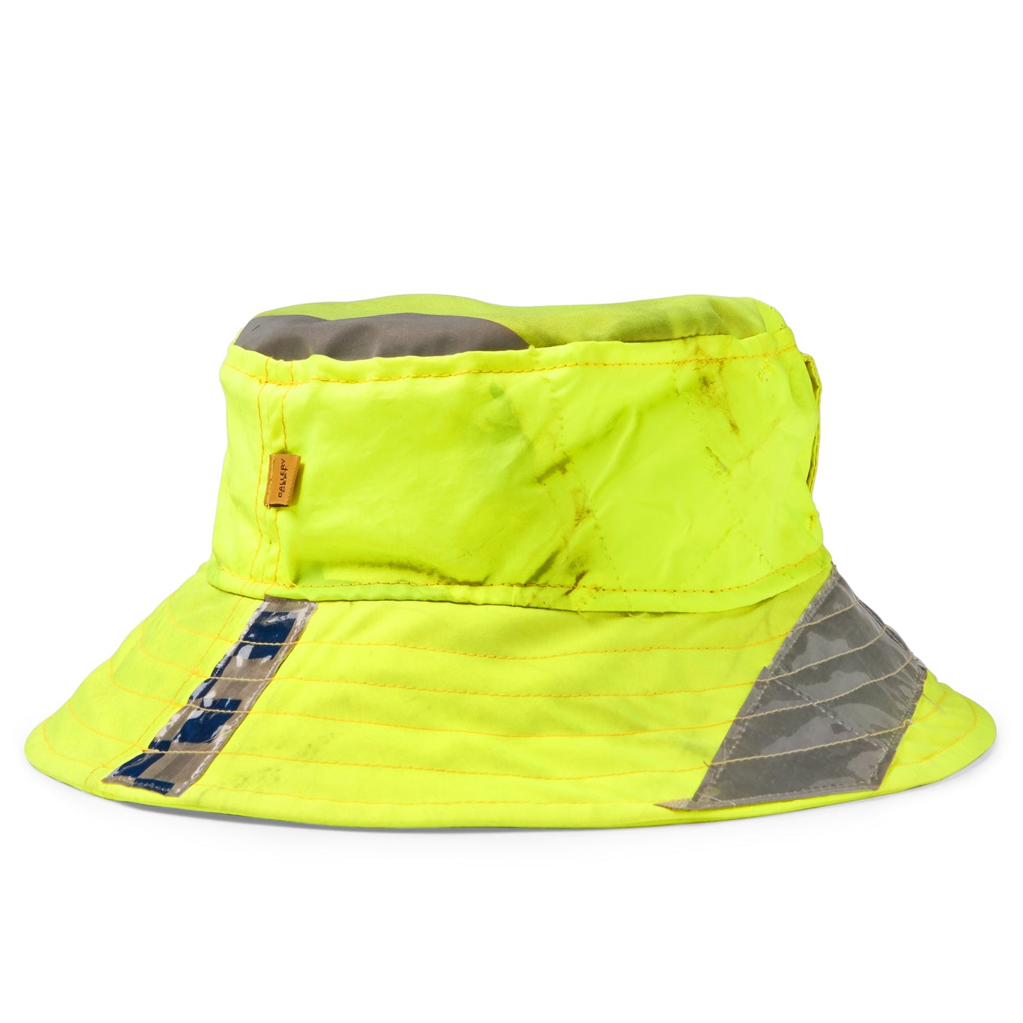 TOXIC BUCKET HAT