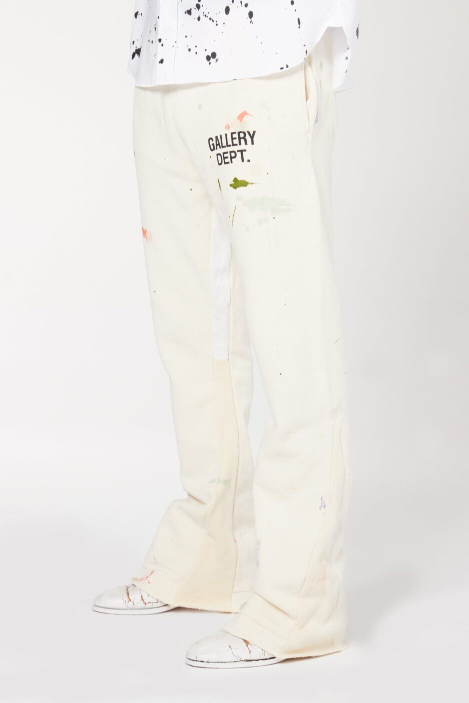 GD PAINTED FLARE SWEATPANT